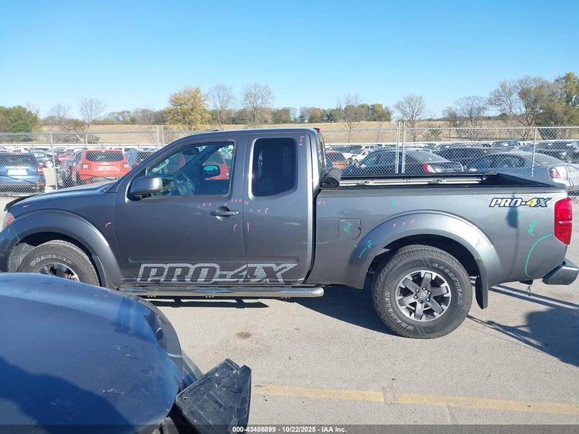 2016 NISSAN FRONTIER PRO-4X 1N6AD0CWXGN776915