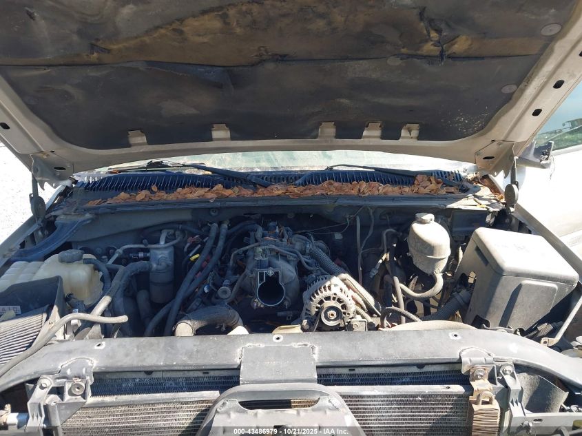 2004 GMC Yukon Slt VIN: 1GKEC13Z14R211131 Lot: 43486979