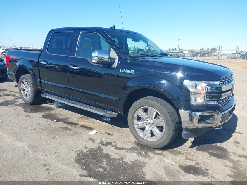 FORD F-150 LARIAT