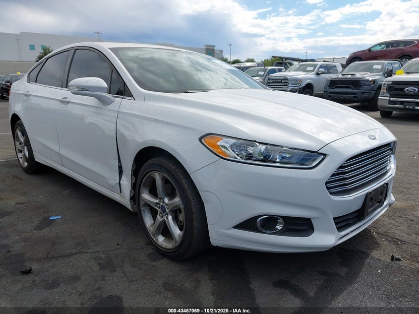 2013 FORD FUSION SE - 3FA6P0HR3DR133968