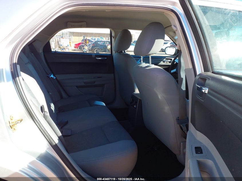 2006 Chrysler 300 VIN: 2C3KA43R46H490751 Lot: 43487119