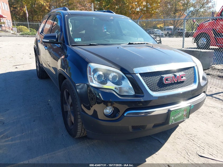 GMC ACADIA SLT-1