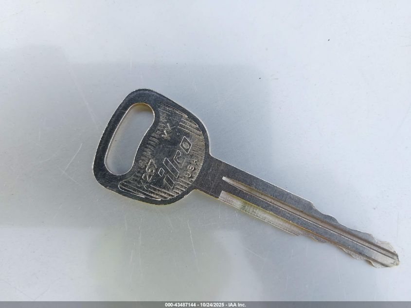 2003 Kia Spectra Ls VIN: KNAFB121735287826 Lot: 43487144