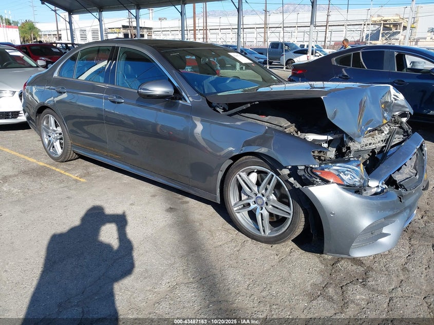 2017 MERCEDES-BENZ E 300 - WDDZF4JB5HA039482