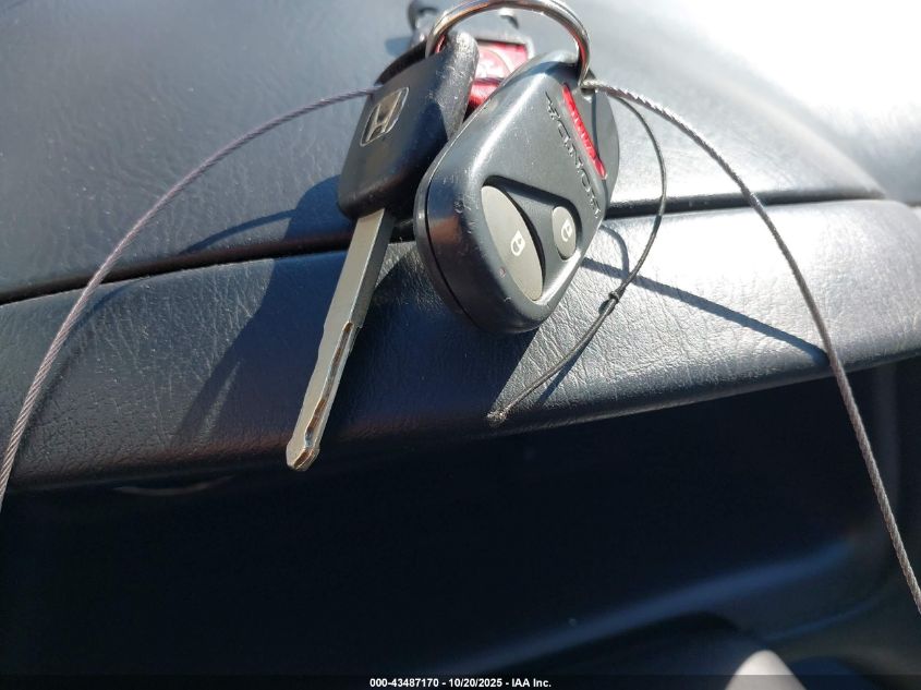 2004 Honda Civic Lx VIN: 2HGES165X4H555890 Lot: 43487170