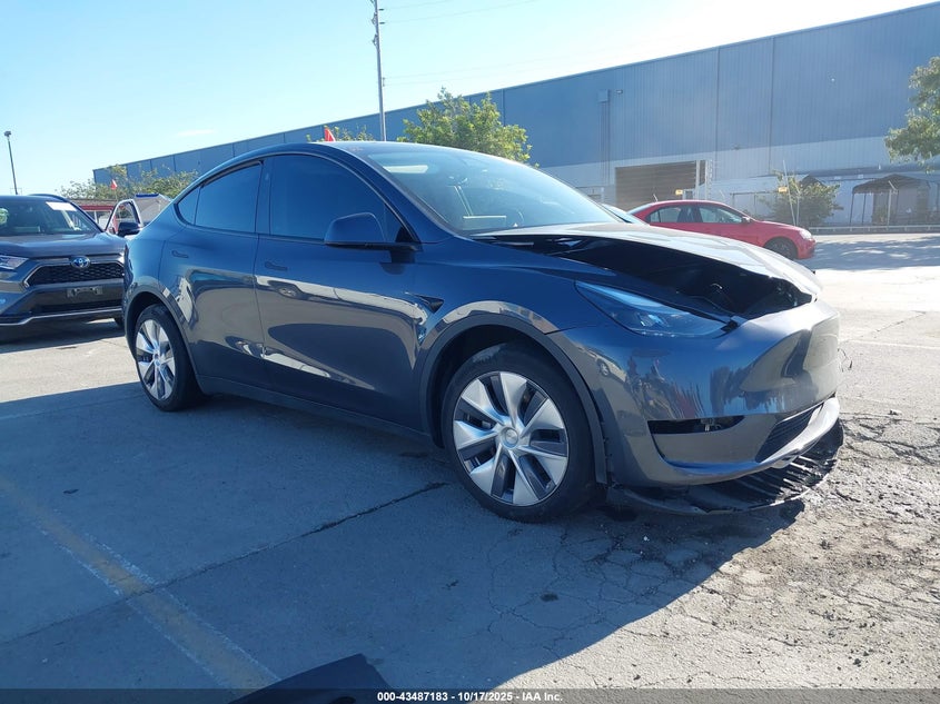 TESLA MODEL Y AWD/LONG RANGE DUAL MOTOR ALL-WHEEL DRIVE