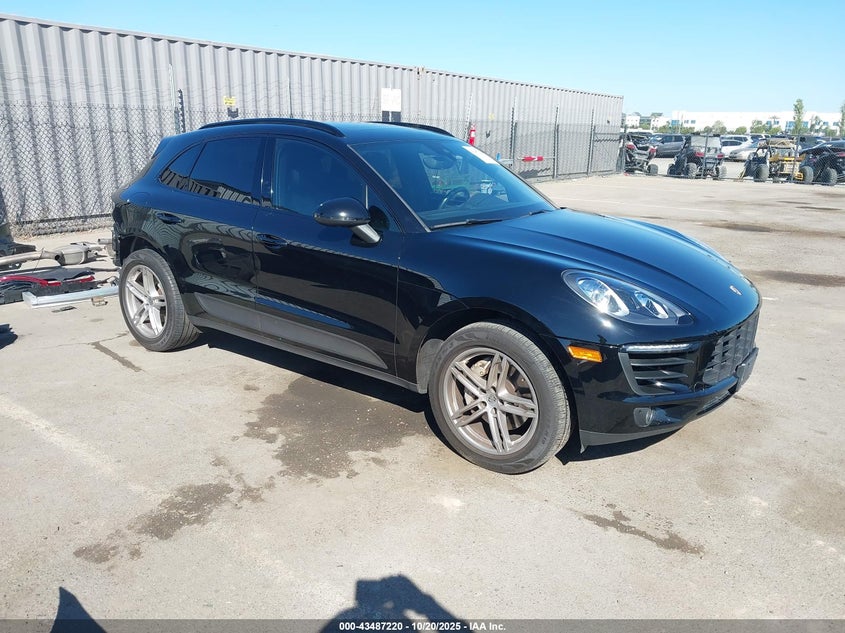PORSCHE MACAN S