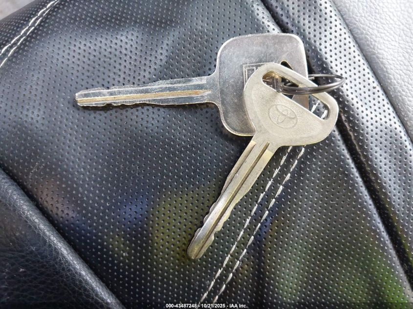 1995 Toyota Camry Le VIN: 4T1SK12E3SU896688 Lot: 43487248