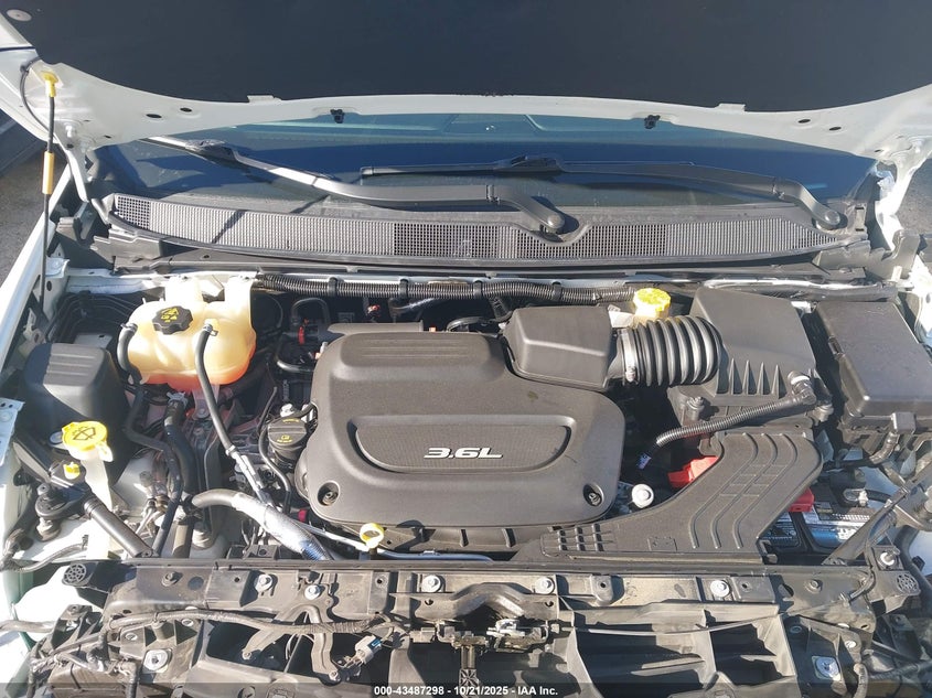 2019 CHRYSLER PACIFICA LIMITED - 2C4RC1GG6KR552053