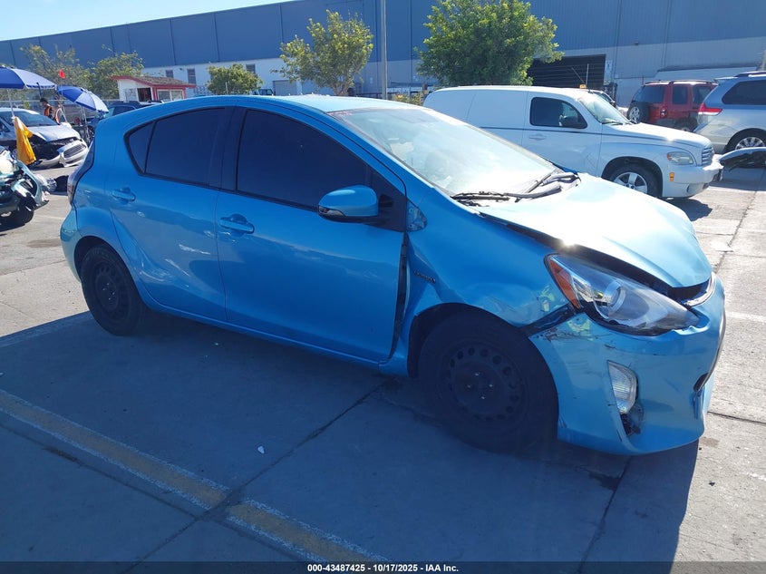 TOYOTA PRIUS C TWO