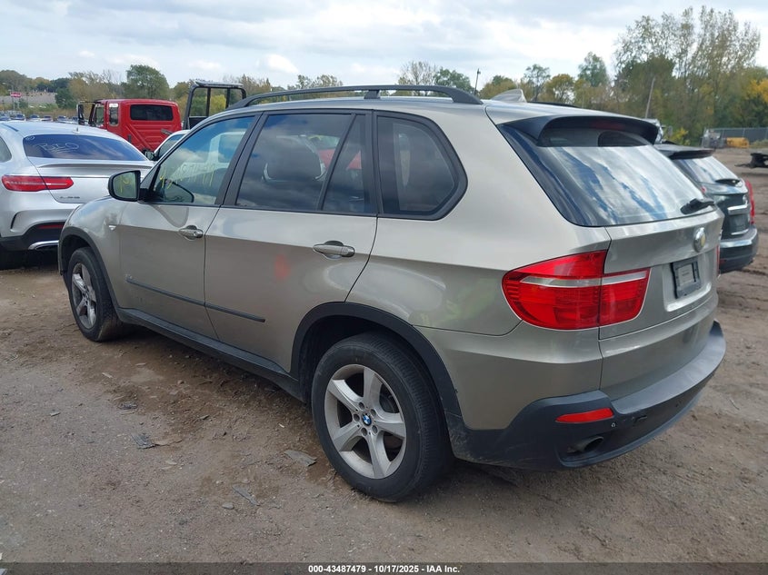 2008 BMW X5 3.0Si 5UXFE43598L020105 photo #4
