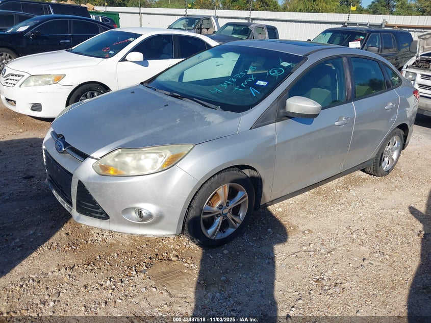 1FAHP3F24CL227046 2012 FORD FOCUS photo no. 2