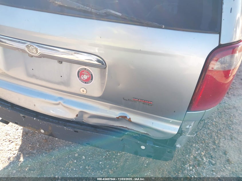 2005 Chrysler Town & Country Limited VIN: 2C8GP64L15R196995 Lot: 43487544