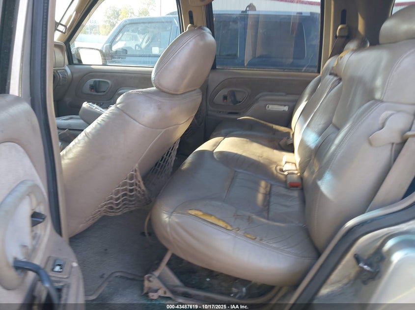 1GNEK13RXXJ347587 1999 CHEVROLET TAHOE photo no. 8