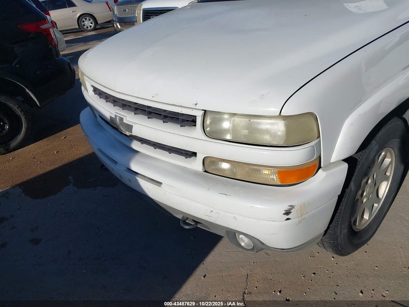 2003 Chevrolet Tahoe Z71 VIN: 1GNEK13Z13R215250 Lot: 43487629