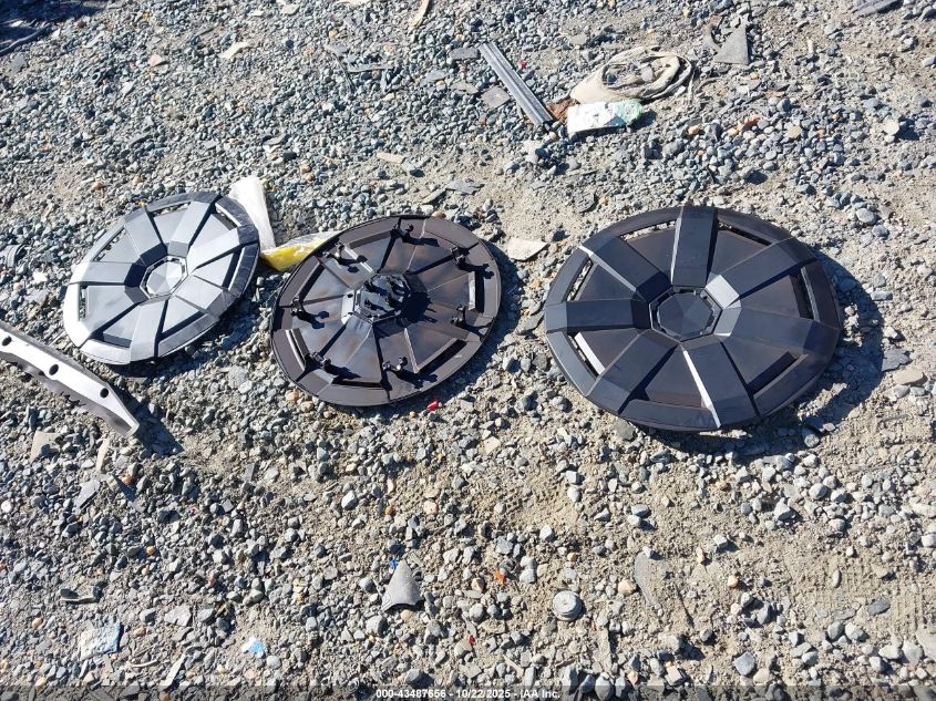 2025 Tesla Cybertruck All-Wheel Drive VIN: 7G2CEHED1SA058772 Lot: 43487656