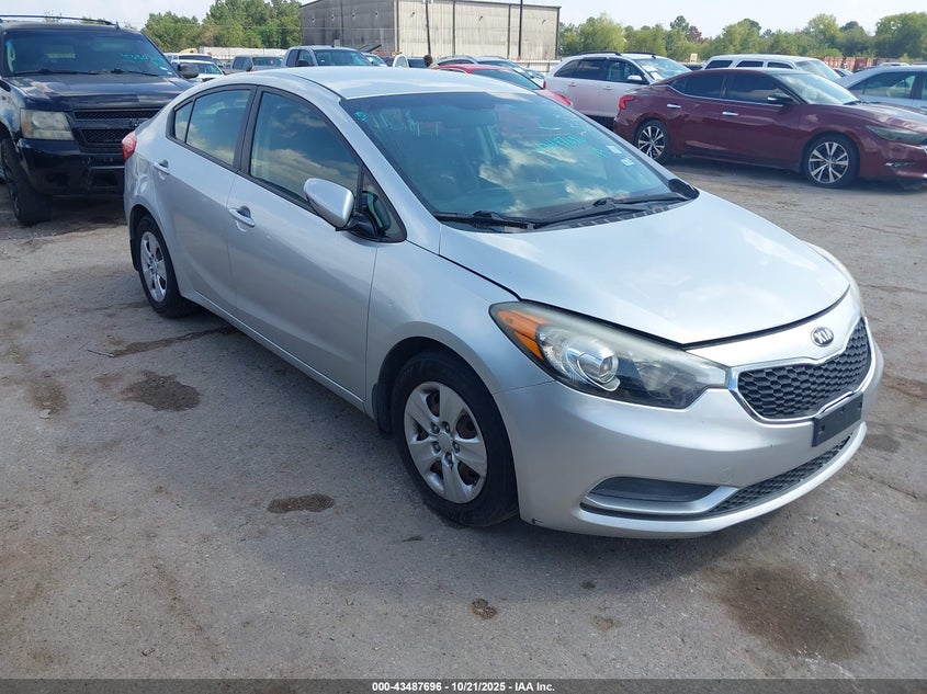 KIA FORTE LX