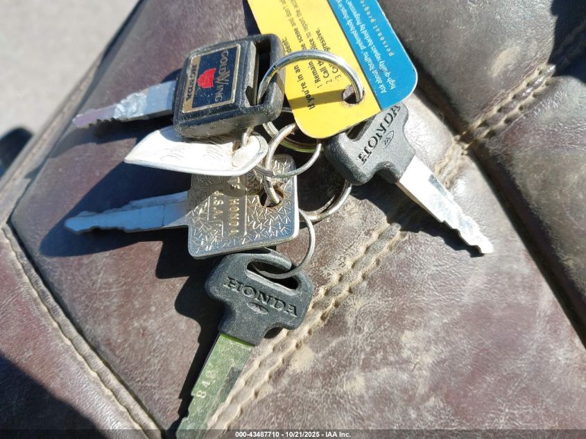 1984 Honda Gl1200 A VIN: 1HFSC1421EA030665 Lot: 43487710