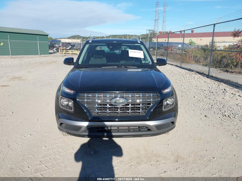 2022 HYUNDAI VENUE SEL KMHRC8A37NU162841