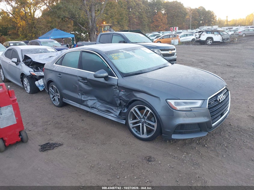 AUDI A3 2.0T PREMIUM/2.0T TECH PREMIUM
