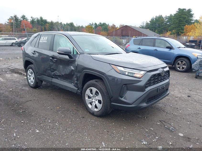 TOYOTA RAV4 LE