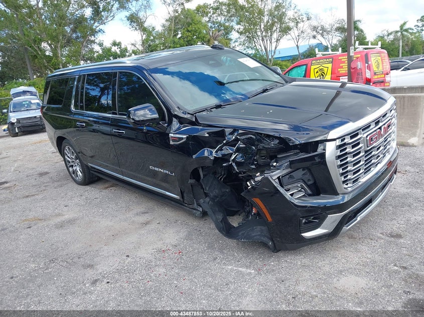 GMC YUKON 2WD DENALI
