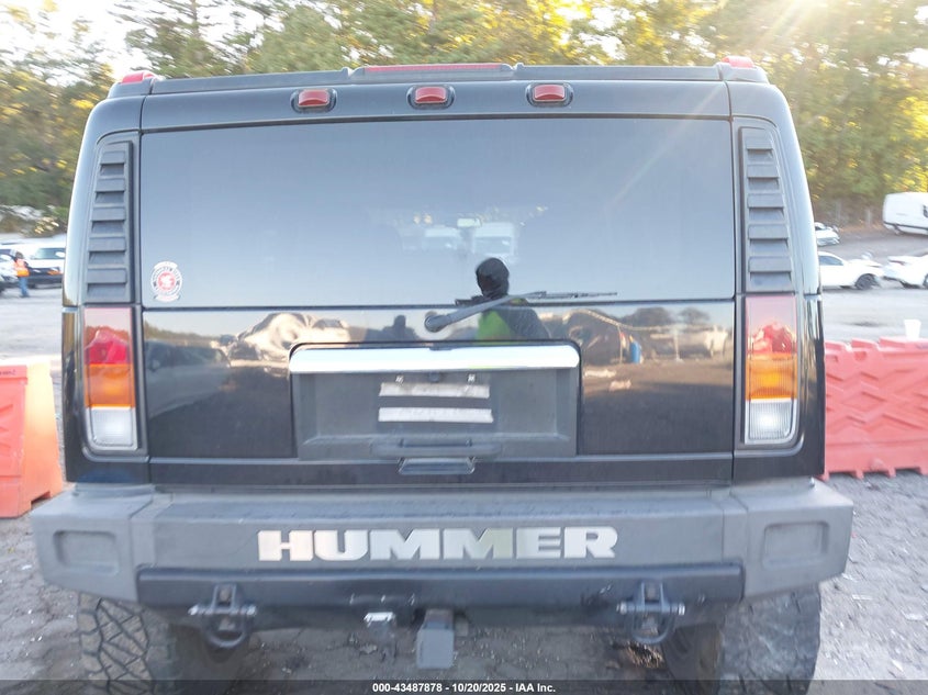 2004 Hummer H2 VIN: 5GRGN23U24H112282 Lot: 43487878