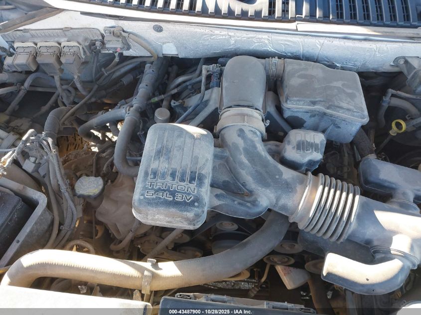 2013 Ford Expedition Xl VIN: 1FMJU1G52DEF49218 Lot: 43487900