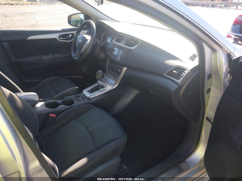 2015 NISSAN SENTRA SR 3N1AB7AP9FY301337