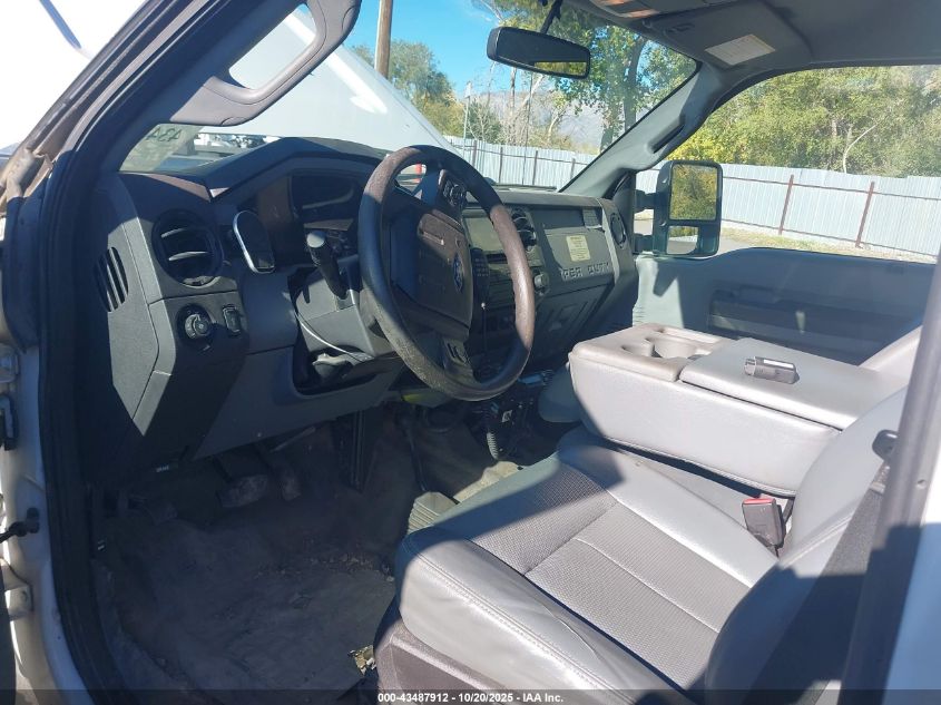 2016 Ford F-350 Chassis Xl VIN: 1FD8W3H67GEC76907 Lot: 43487912