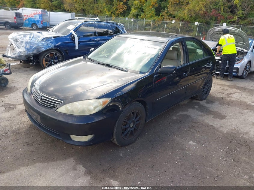 4T1BF30K45U098648 2005 TOYOTA CAMRY photo no. 2