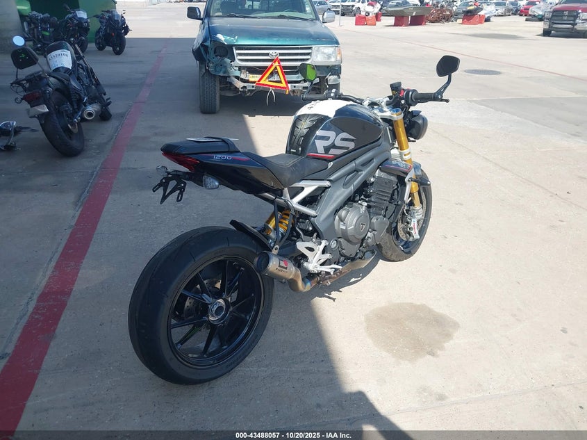 2022 TRIUMPH MOTORCYCLE SPEED TRIPLE 1200 RS SMTP01ST3NTAF9173