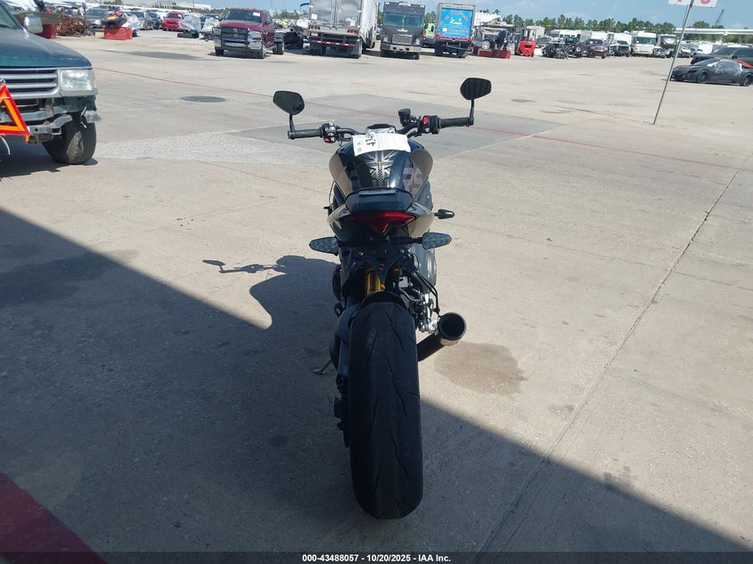 2022 TRIUMPH MOTORCYCLE SPEED TRIPLE 1200 RS SMTP01ST3NTAF9173