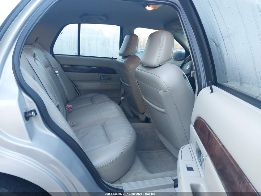 2010 Mercury Grand Marquis Ls (Fleet Only) VIN: 2MEBM7FV3AX618360 Lot: 43488070