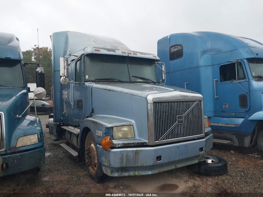 VOLVO AERO 1997. Lot# 43488073. VIN 4VGWDAPG8VN739531. Photo 1