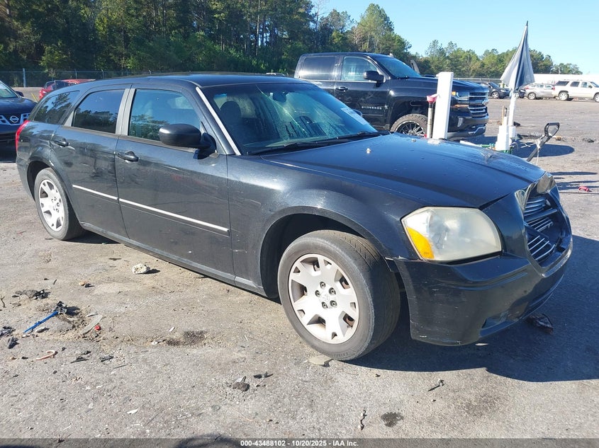 2D4FV47V37H624954 DODGE MAGNUM Photo 1