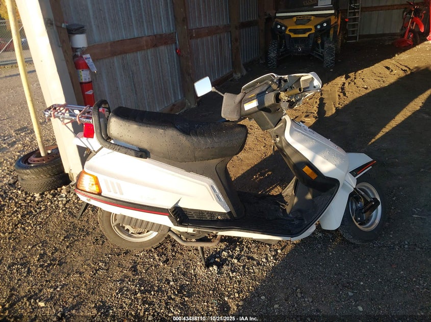 JYA3EKC03YA040337 2000 YAMAHA  photo no. 12