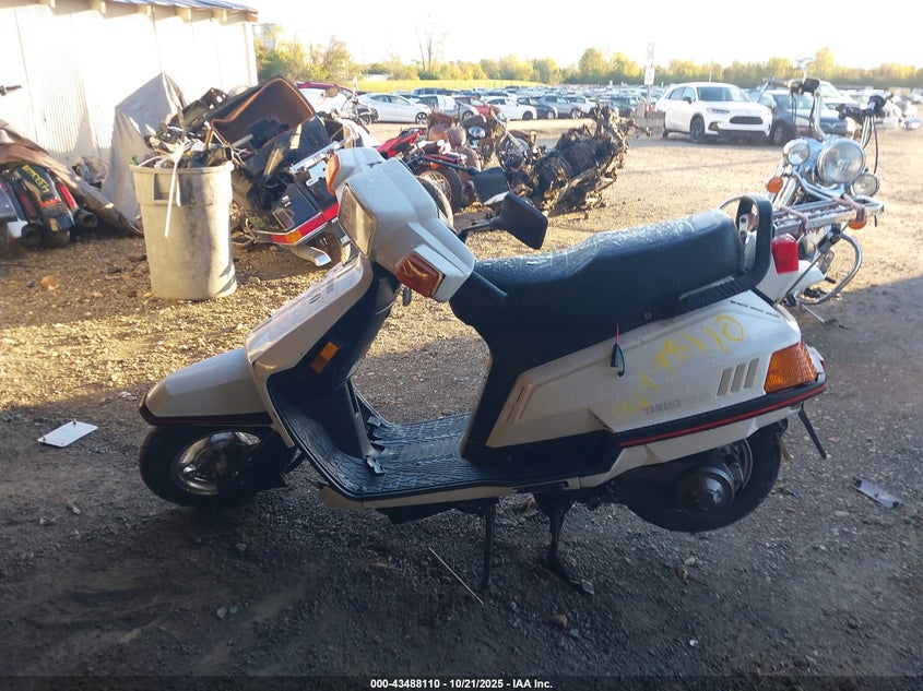 JYA3EKC03YA040337 2000 YAMAHA  photo no. 13