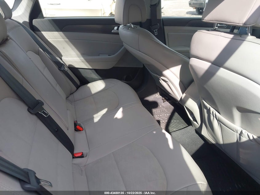 2017 HYUNDAI SONATA SPORT 5NPE34AF6HH562328