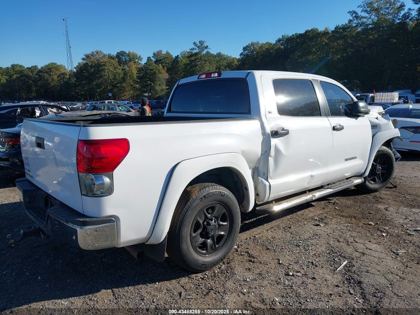 5TBEV54118S477917 2008 TOYOTA TUNDRA photo no. 4