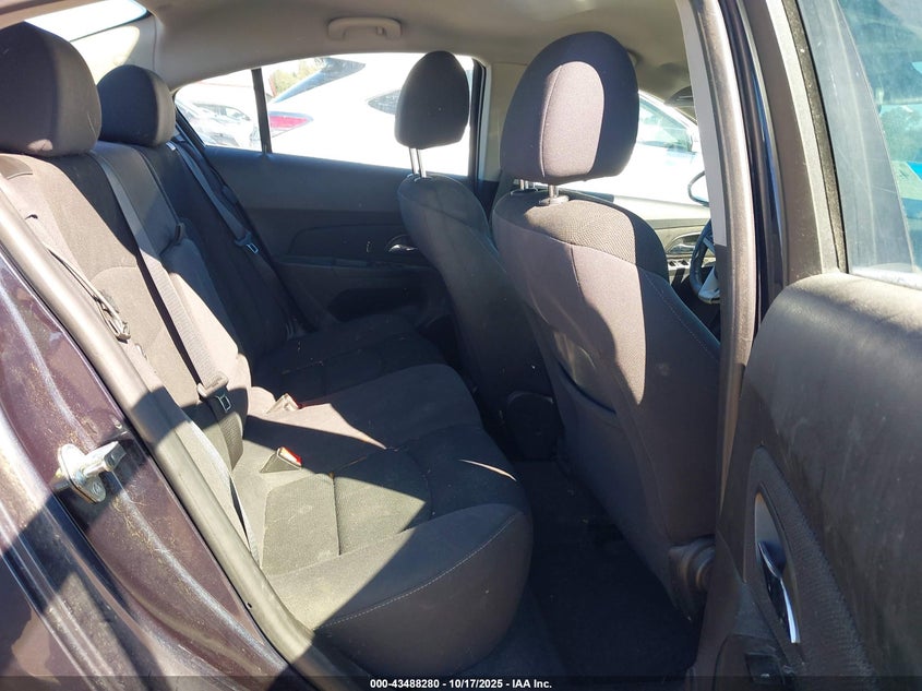 2014 CHEVROLET CRUZE 1LT AUTO 1G1PC5SB3E7277704