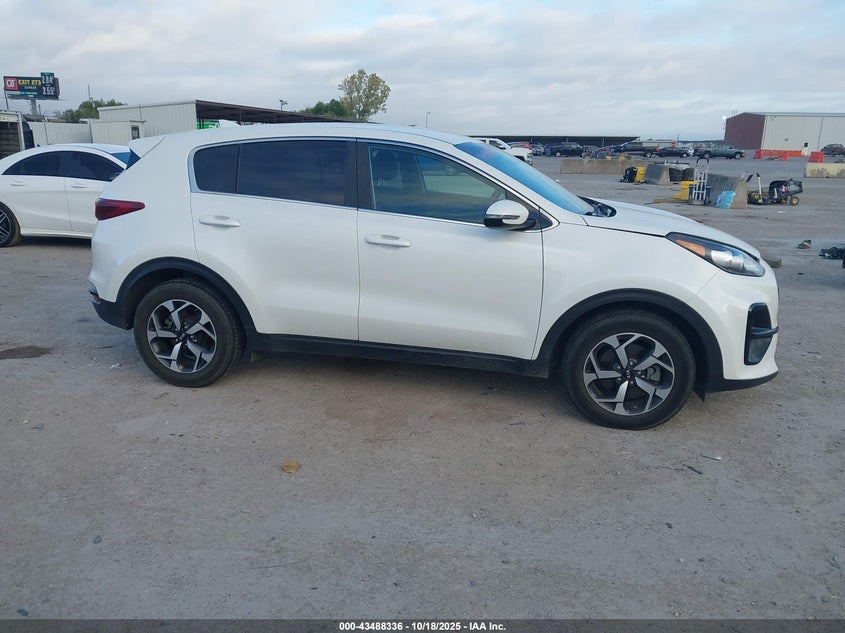 2021 KIA SPORTAGE LX KNDPM3AC2M7902501