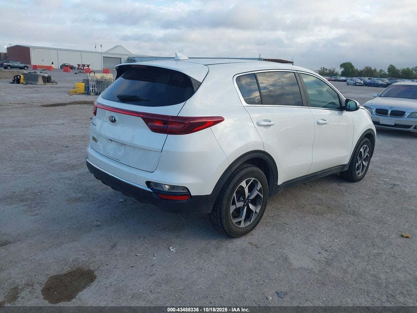 2021 KIA SPORTAGE LX KNDPM3AC2M7902501