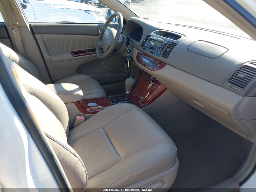 4T1BE30K65U599771 2005 TOYOTA CAMRY photo no. 5