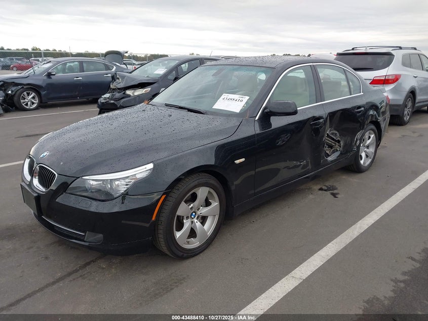 WBANU53558CT19142 2008 BMW 5ER photo no. 2