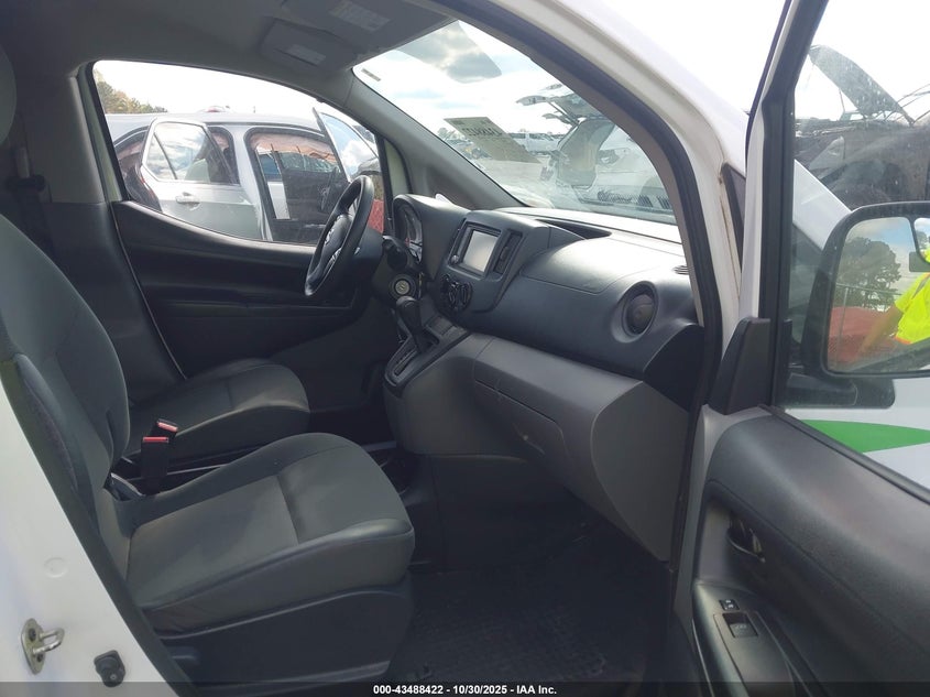 2021 NISSAN NV200  CARGO auction photo 5