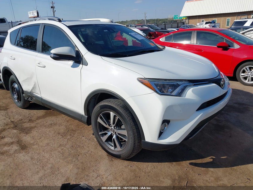 TOYOTA RAV4 XLE