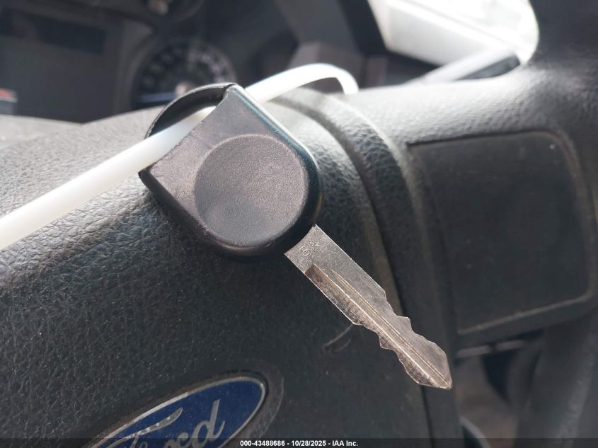 2015 Ford F-350 Xl VIN: 1FD8W3A62FED72064 Lot: 43488686