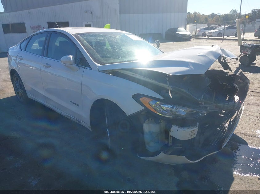 FORD FUSION HYBRID SE