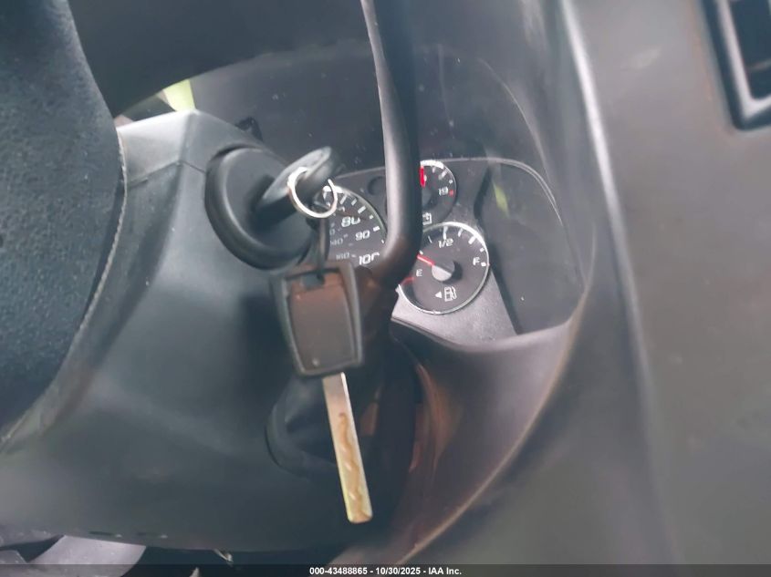 2017 GMC Savana 2500 Work Van VIN: 1GTW7AFF8H1904921 Lot: 43488865